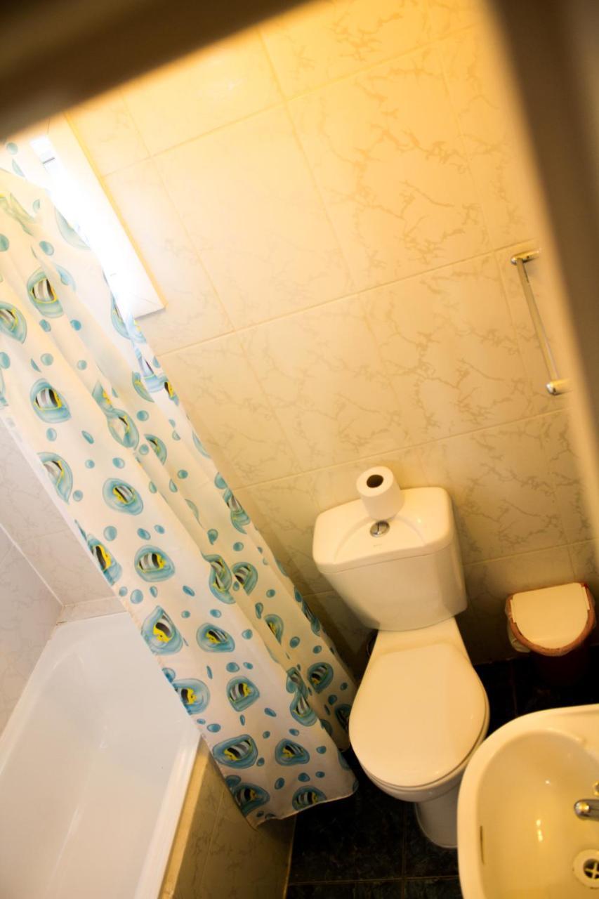 Hostal Chiloe Hostel ปุนตาอาเรนาส ภายนอก รูปภาพ